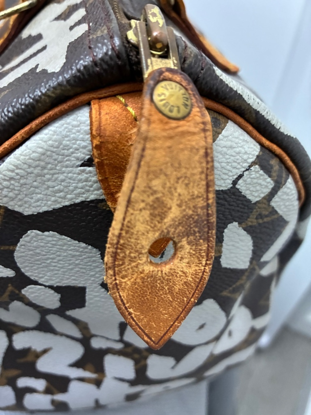 Louis Vuitton Graffiti Sprouse Speedy 30, a rare limited edition handbag-used - Picture 3 of 13
